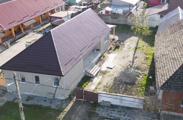Casă - 2 camere de vanzare VLADIMIRESCU - Arad anunturi imobiliare Arad