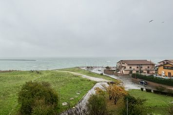 Apartament 3 camere de inchiriat FALEZA - Constanta anunturi imobiliare Constanta