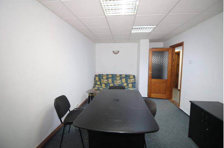 Apartament 4 camere de inchiriat IASI - Iasi anunturi imobiliare Iasi
