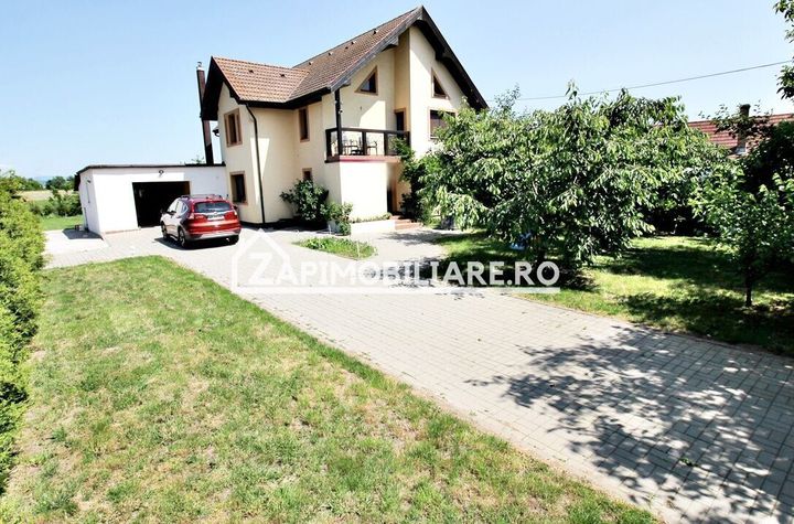 Casa 5 camere, 326mp, 1.253mp teren,  0% comision anunturi imobiliare Mures