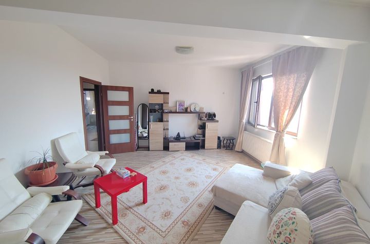 Apartament Str Doinei decomandat parcare subterana anunturi imobiliare Bucuresti