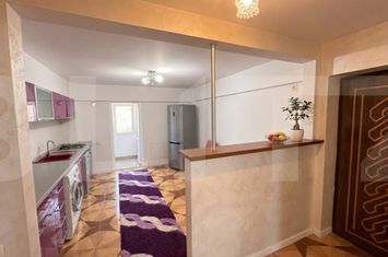 Apartament 4 camere de vanzare BOTOSANI - Botosani anunturi imobiliare Botosani