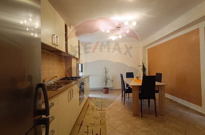Apartament cu 2 camere de închiriat în zona Hipodrom 3 anunturi imobiliare Sibiu