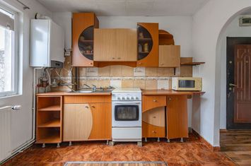 Centru Complex Studentesc | 3 Camere | Pretabil inchiriere studenti anunturi imobiliare Timis