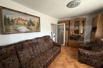 Apartament 3 camere de vanzare MICRO 4 - Dambovita anunturi imobiliare Dambovita