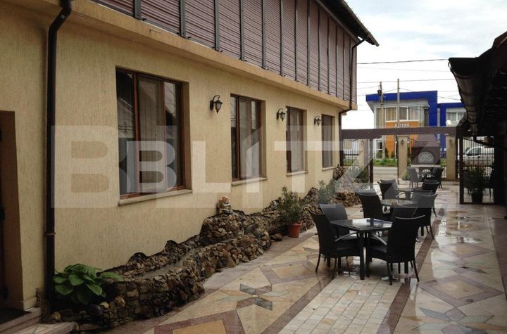 Vilă - 8 camere de inchiriat AEROPORT - Dolj anunturi imobiliare Dolj