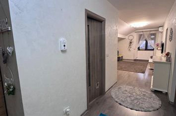 Apartament 3 camere de vanzare RADAUTI - Suceava anunturi imobiliare Suceava