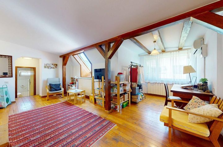 Casa de Vanzare zona Hala Traian anunturi imobiliare Bucuresti