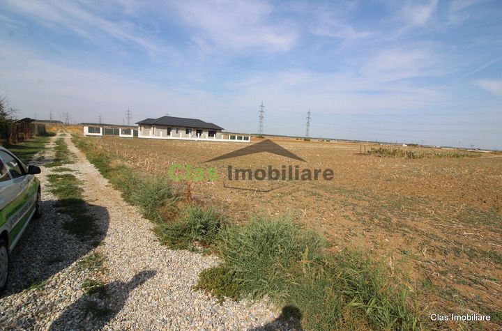 Teren generos in Proaspeti sub pretul pietei !! anunturi imobiliare Olt