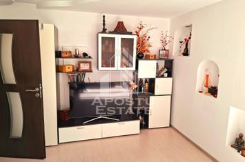 Apartament 3 camere Alfa anunturi imobiliare Arad