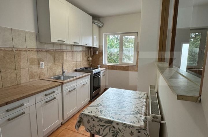 Apartament 3 camere de vanzare CLUJ-NAPOCA - Cluj anunturi imobiliare Cluj