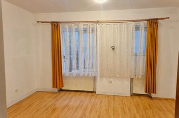 Apartament 3 camere de vanzare CLUJ-NAPOCA - Cluj anunturi imobiliare Cluj