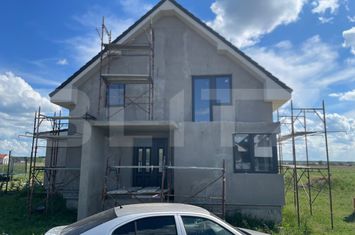 Casă - 5 camere de vanzare CIHEI - Bihor anunturi imobiliare Bihor