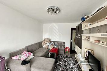 Apartament cu 2 camere, decomandat, centrala proprie, Aradului anunturi imobiliare Timis