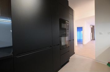 Apartament 4 camere, complex residential cu paza, Herastrau anunturi imobiliare Bucuresti