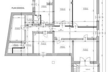Vilă - 12 camere de vanzare SIBIU - Sibiu anunturi imobiliare Sibiu