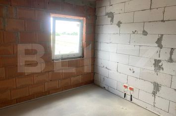 Apartament 3 camere de vanzare SUCEAVA - Suceava anunturi imobiliare Suceava