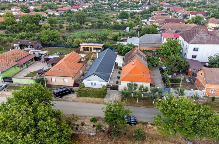Casă locuibilă în Sânleani la preț de apartament în Arad! anunturi imobiliare Arad