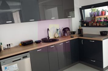Vila P+1+pod- Fundeni- Dobroesti anunturi imobiliare Bucuresti