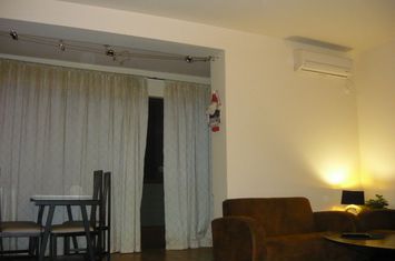 Apartament 3 camere de inchiriat 1 MAI - Bucuresti anunturi imobiliare Bucuresti