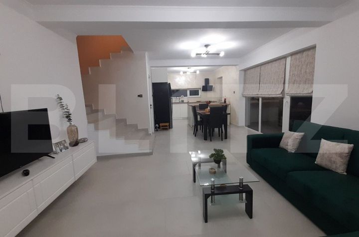 Casă - 4 camere de vanzare LIVEZENI - Mures anunturi imobiliare Mures
