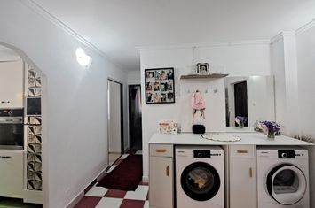 Apartament 3 camere de vanzare MARGHITA - Bihor anunturi imobiliare Bihor