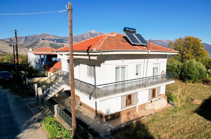 Casă individuală 181 mp în Mikropoli anunturi imobiliare Grecia