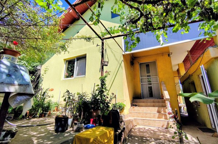 Casa unifamiliala 120 mp utili,  cu 477 mp teren, garaj, Dambul Rotund anunturi imobiliare Cluj