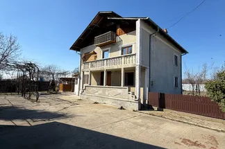 Vilă 6 cam de vânzare Dambovita - Corbii Mari