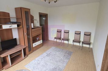 Apartament cu 3 camere de vanzare in Campina, central anunturi imobiliare Prahova
