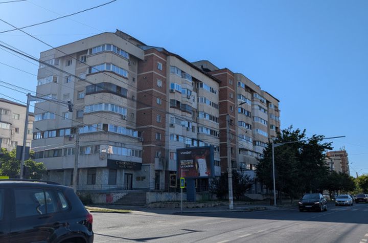 Apartament 2 camere de vanzare BACAU - Bacau anunturi imobiliare Bacau