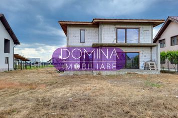 Vilă - 5 camere de vanzare TARGU-JIU - Gorj anunturi imobiliare Gorj