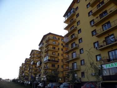 Peste jumătate dintre bucureşteni sunt dispuşi să plătească pentru un apartament mai puţin de 60.000 euro