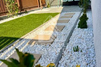 Apartament cu 3 camere, curte proprie, loc de parcare, in Dumbravita anunturi imobiliare Timis