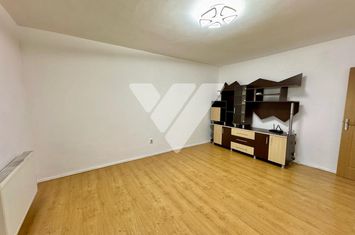 Apartament 3 camere de vanzare SIBIU - Sibiu anunturi imobiliare Sibiu