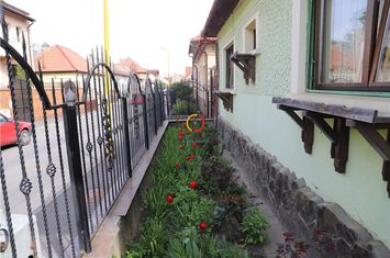 Casă - 4 camere de vanzare JUDETEAN - Brasov anunturi imobiliare Brasov