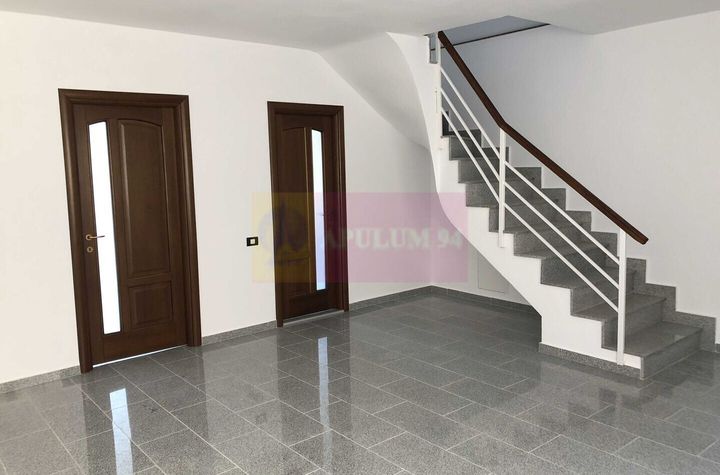 Vila de inchiriat Parcul Carol Budapesta Unirii anunturi imobiliare Bucuresti
