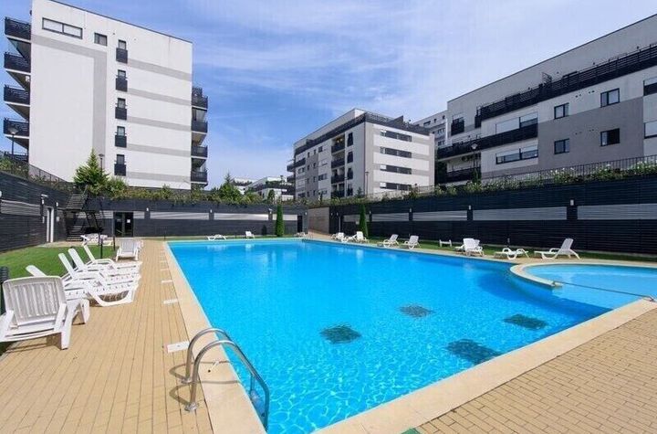 Apartament cu gradina | complex cu piscina | Natura Residence | Baneasa | Iancu Nicolae anunturi imobiliare Bucuresti