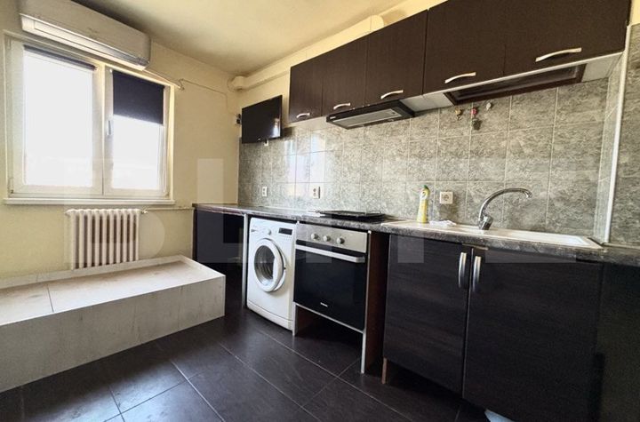 Garsonieră de vanzare BRASOV - Brasov anunturi imobiliare Brasov