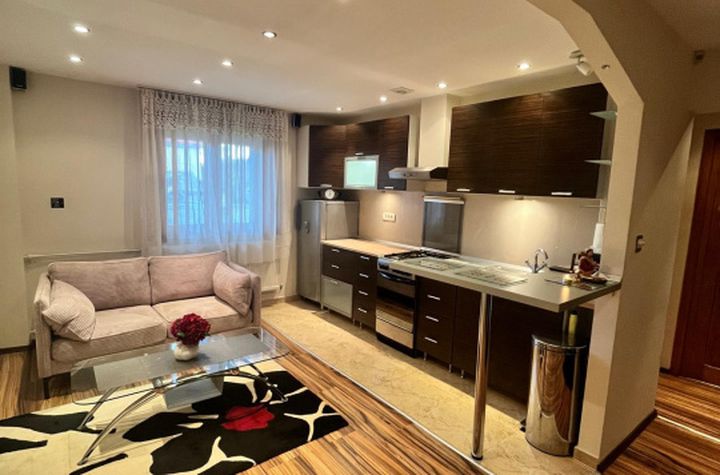 Apartament 2 camere de inchiriat RADAUTI - Suceava anunturi imobiliare Suceava