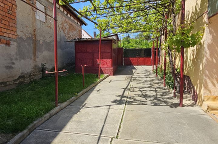 Casă - 4 camere de vanzare SEICA MARE - Sibiu anunturi imobiliare Sibiu
