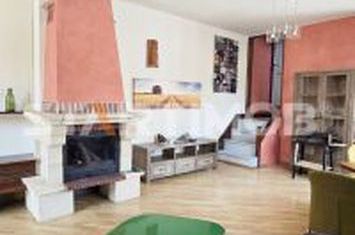 Casa individuala cu parcare Central Brasov anunturi imobiliare Brasov