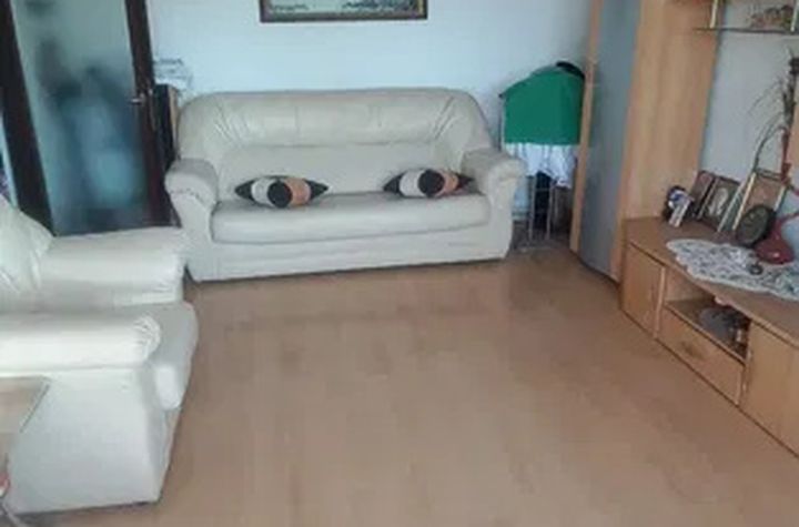 Apartament 4 camere de vanzare DARSTE - Brasov anunturi imobiliare Brasov