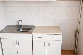 Garsonieră de vanzare ASTRA - Brasov anunturi imobiliare Brasov