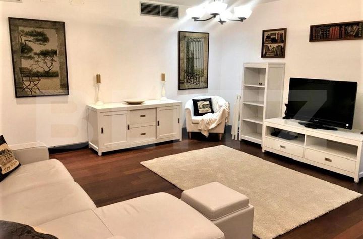 Apartament 2 camere de vanzare KISELEFF - Bucuresti anunturi imobiliare Bucuresti