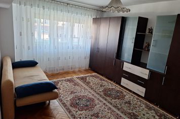 Apartament cu 2 camere, decomandat, etajul 4/8, Calea Dorobantilor anunturi imobiliare Cluj