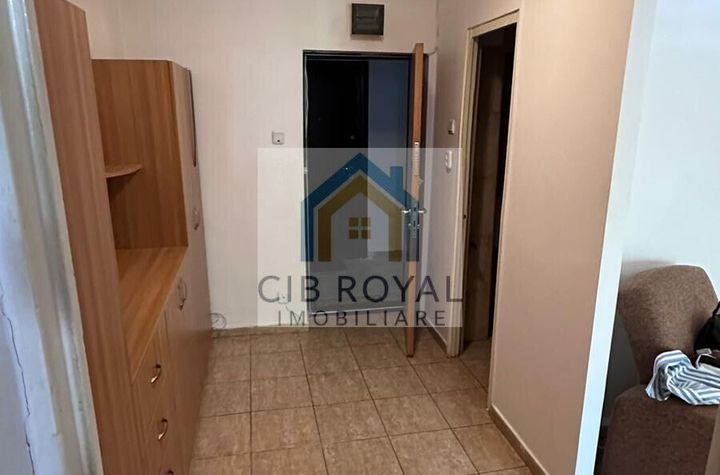 Inchiriez garsoniera zona Nerva Traian, Str. Anastasie Panu, la 8 minute metrou Timpuri Noi,proaspat igienizata. anunturi imobiliare Bucuresti