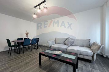 Apartament spațios de închiriat, strada Năsăud, bloc cu lift anunturi imobiliare Cluj