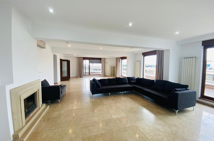 Penthouse 6 rooms, 5 bedrooms, terrace, Herastrau anunturi imobiliare Bucuresti