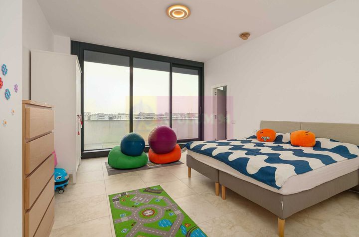 Vanzare Penthouse de lux - Apartament 4 camere Piata Muncii anunturi imobiliare Bucuresti